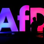 Nemecky minister ponuka pomoc mestu celiacemu extremizmu