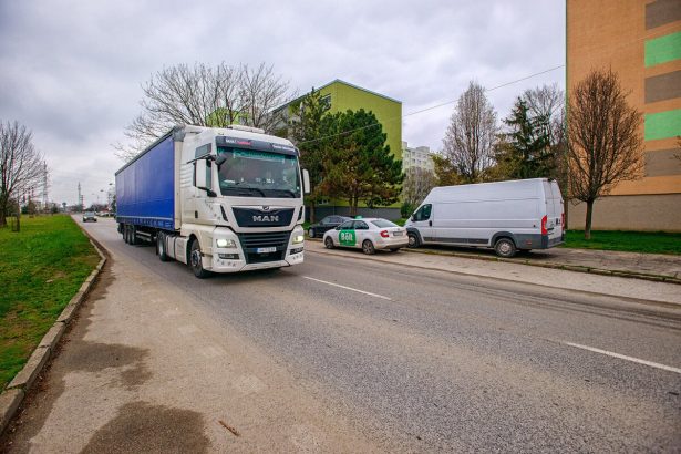 Pripravy juzneho obchvatu Trnavy prebralo mesto