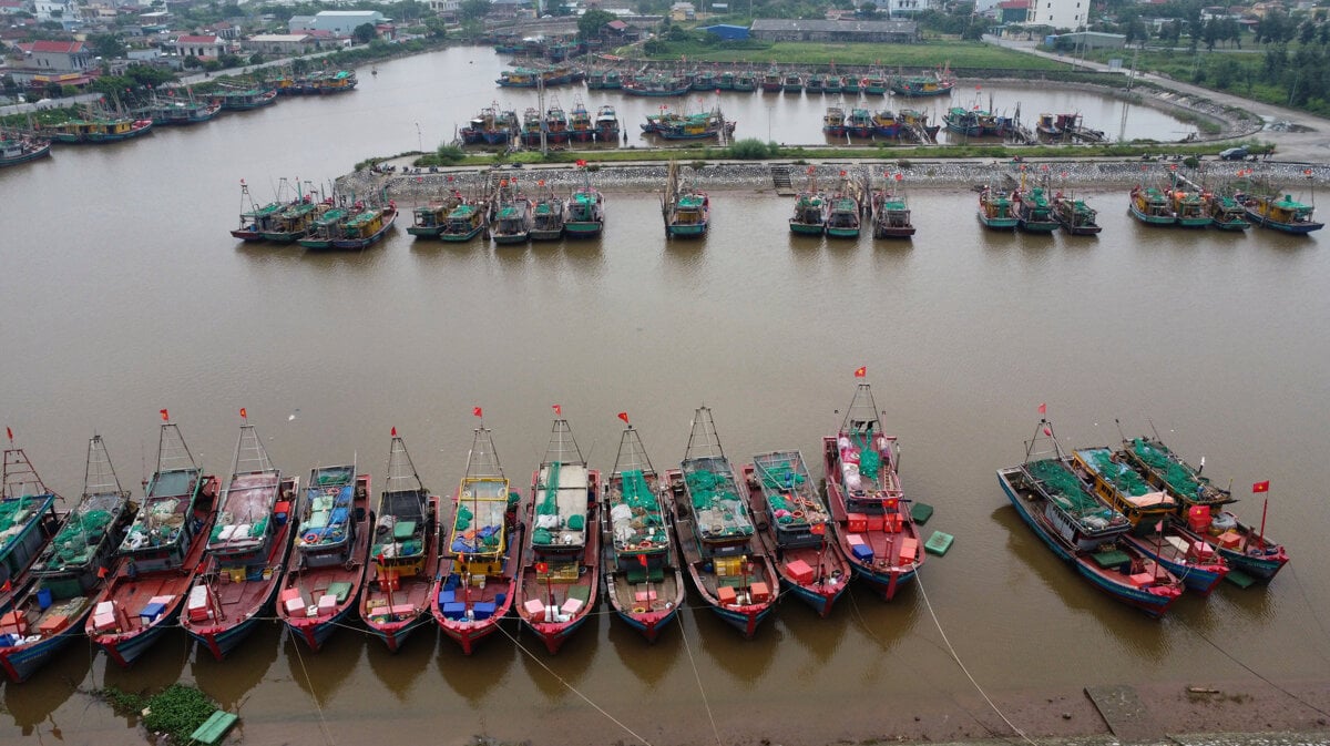 Silne povodne vo Vietname si vyziadali pat obeti