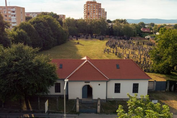 To co objavili na topolcianskom cintorine