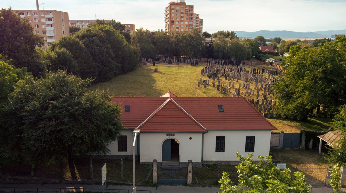 To co objavili na topolcianskom cintorine