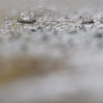 Vystraha pre cele Slovensko sobota s prehankami a burkami