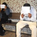 Ziacka hodila ucitelke knihu a pero udrela ju a roztrhla saty Dostala podmienku