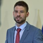 Fico prekrva skandal so zachrankami tvrdi Simecka