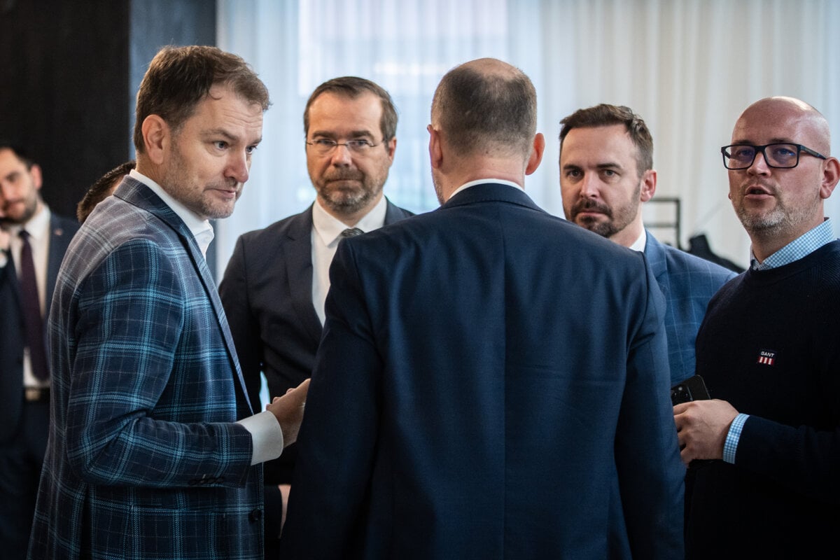 Hnutie Slovensko kritizuje tender na zachranky