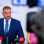 Je to irelevantne hovori Sasko Vitazov tendra ani clenov komisie neukaze