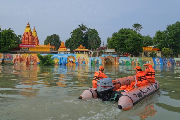 Na severe Indie je v dosledku zaplav najmenej 50 nezvestnych ludi