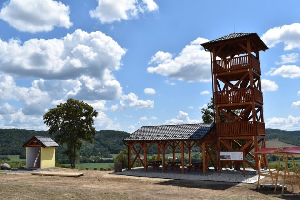 Nove turisticke lakadlo ohuri vyhladmi za hranice Slovenska