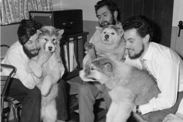 Prepadol sa do trhliny v ladovci nasli ostatky Dennisa Bella