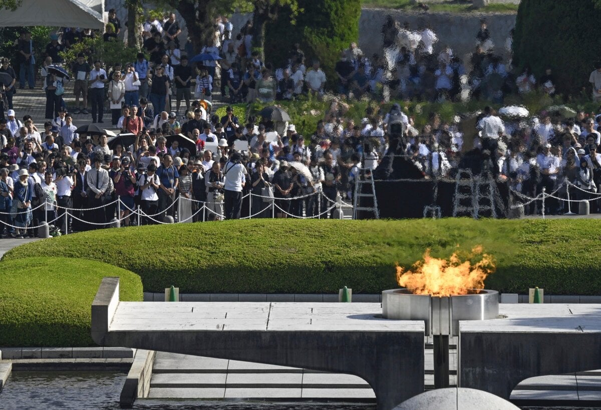 Recnici na ceremonii v Hirosime vyzzvali na svet bez jadrovych zbrani