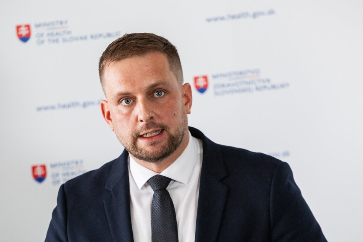 Sasko pripusta nespochybnitelne kontroverzie Danka s Ficom neveri