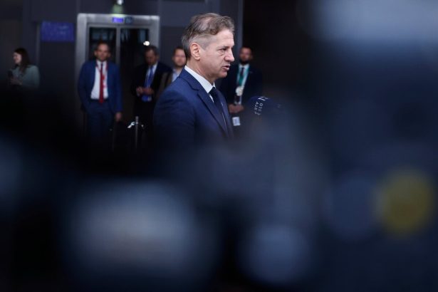 Slovinsko ako prve v Europe uvalilo zbrojne embargo na Izrael