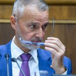 Statna cena od vlady pre Banasa a Rasiho