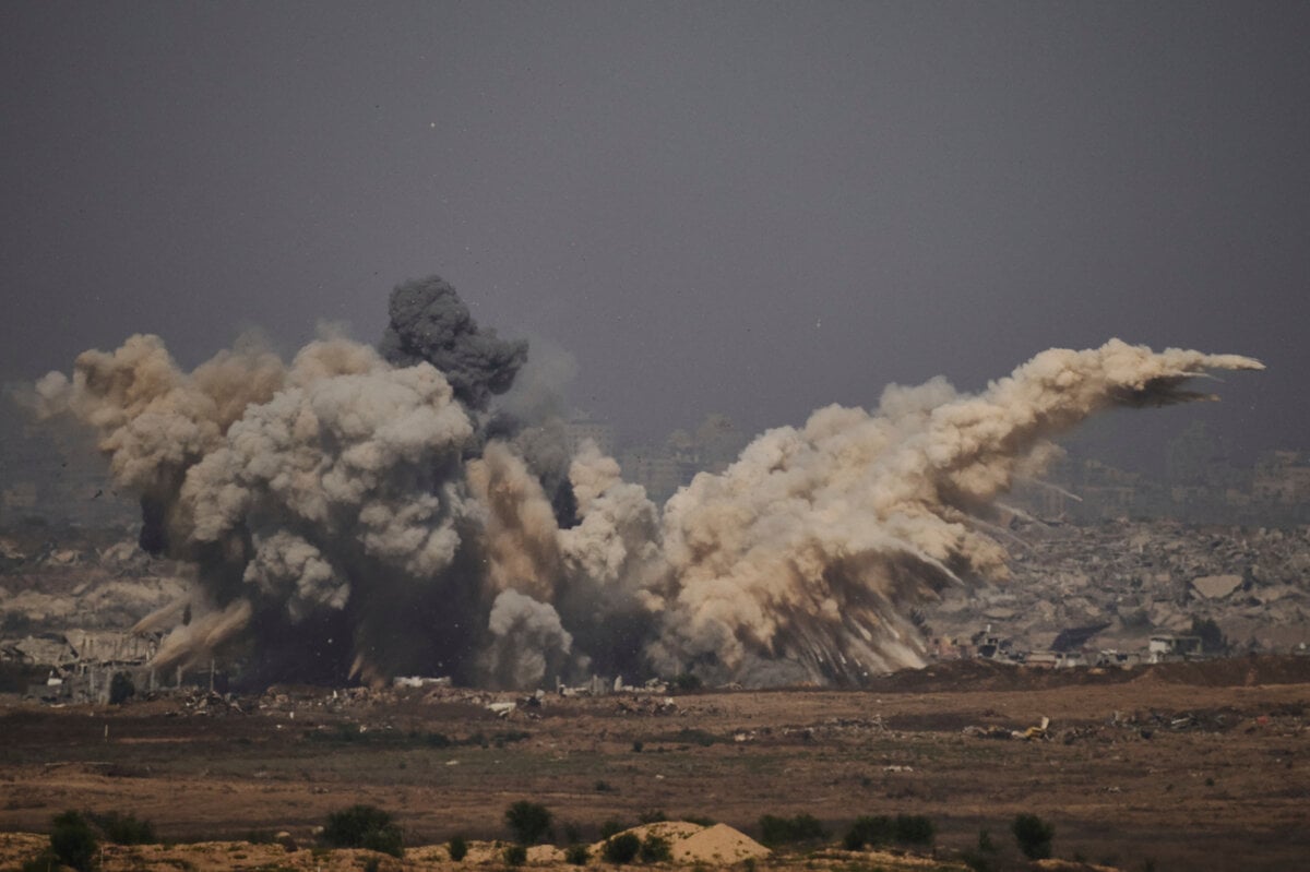 Stovky osobnosti vyzvali nemecku vladu na zastavenie dodavok zbrani do Izraela