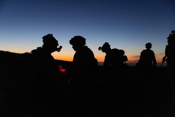 USA nasadia armadu v Karibiku proti kartelom