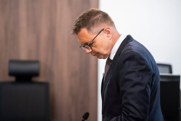 Verdikt k pripadu Kazimir je hotovy Sudca pise ze guverner radsej uplacal nez aby ohrozil vyhodnu kupu vily