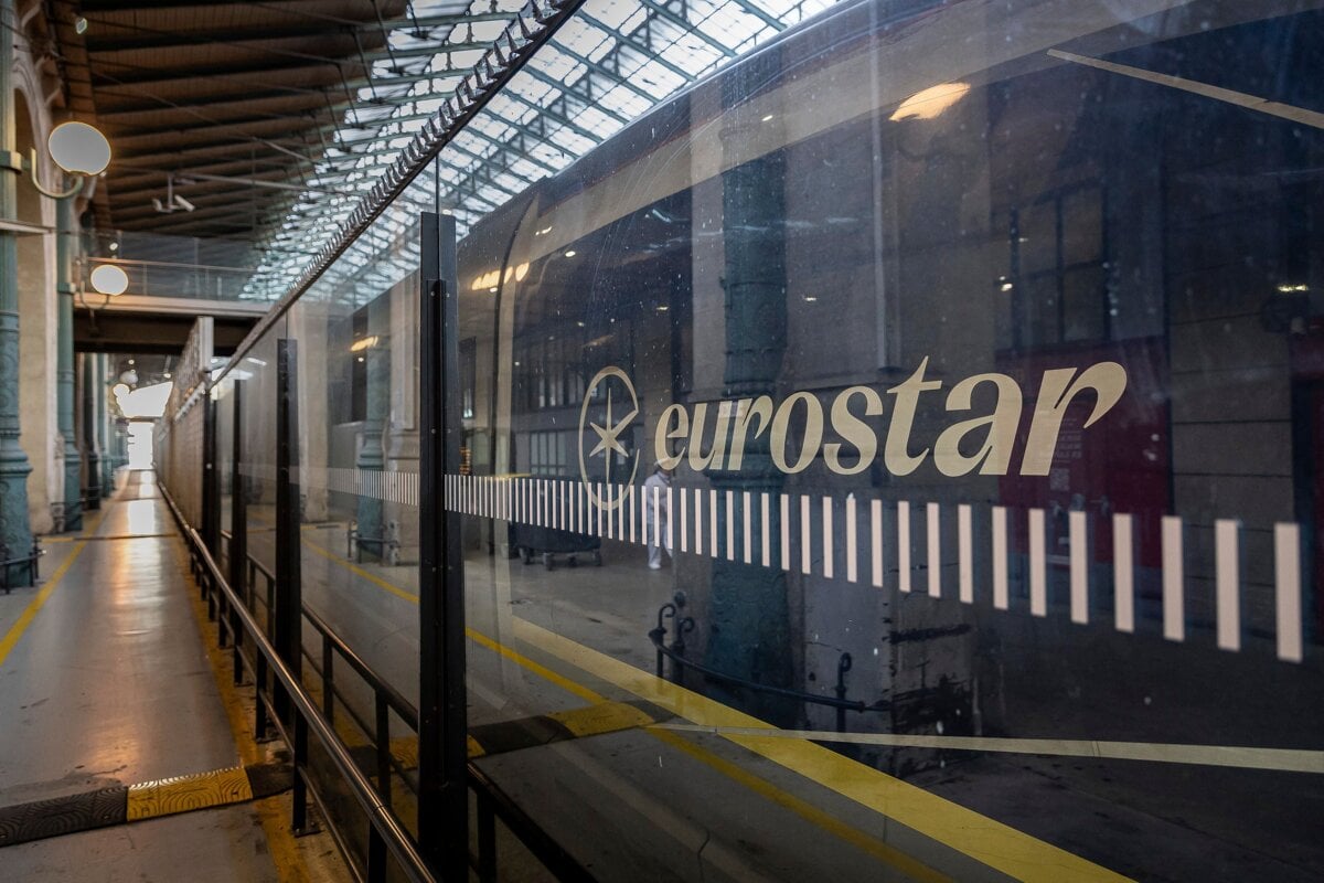 Viacere linky Eurostar vo Francuzsku meskali alebo sa zrusili