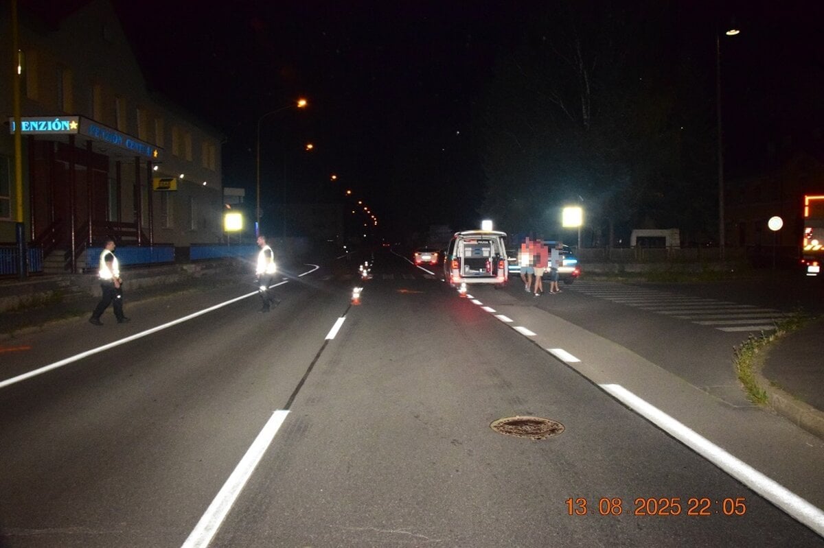 Vodic auta nezabranil zrazke chodec tazko zraneny