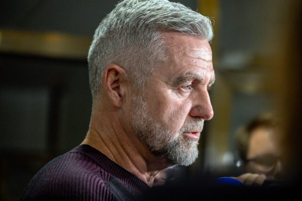 Koalicni poslanci predlozili uznesenie na audit grantov