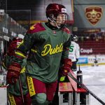 Ligu okusil v patnastich reprezentaciu viedol proti najlepsim Na kapitana caka draft NHL