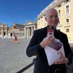 Papez sa stretol s knazom podporujucim LGBTQ ludi