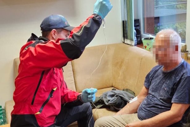 Senior upadol do predkolapsoveho stavu v jaskyni