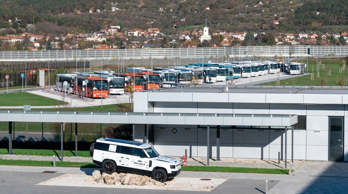 Spolocnost Jaguar Land Rover zasiahla kyberneticky utok