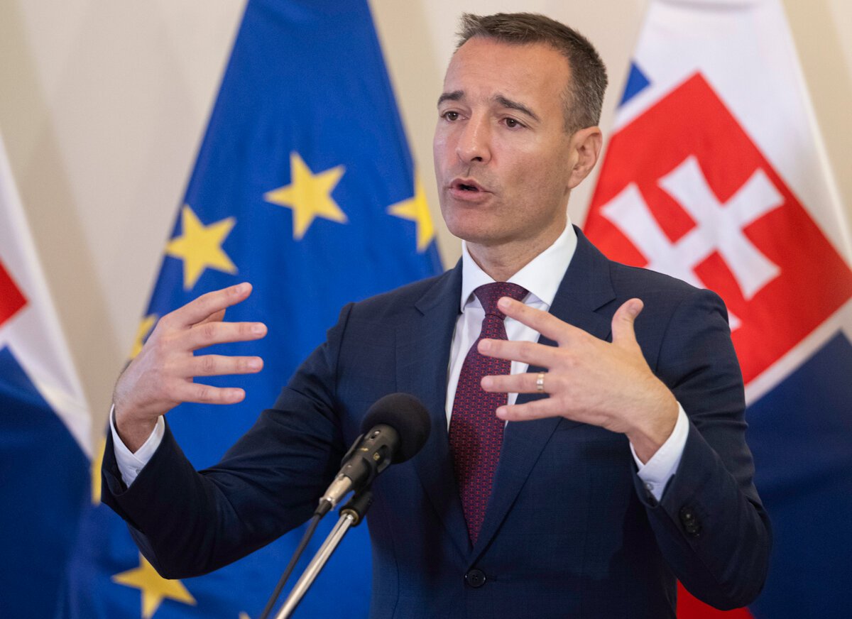 Usporne opatrenia nesmu ovplyvnit vzdelavanie povedal Drucker