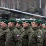 Vlada schvalila aktualizaciu vojenskeho zastupenia Slovenska pri EU a NATO