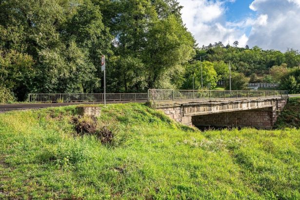 60 rocny most je v havarijnom stave caka oprava