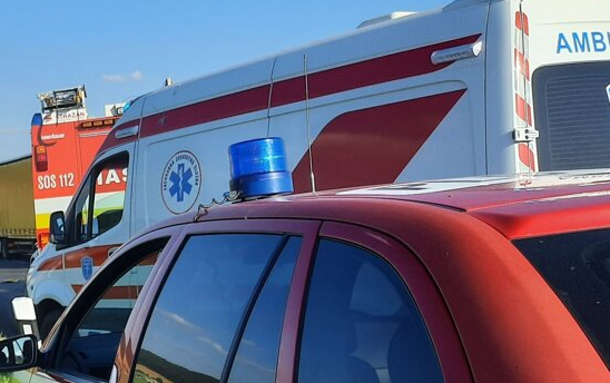 Dopravna nehoda vo Zvolene Zachranne zlozky pri zrazke dvoch aut