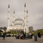 Istanbulom otriaslo zemetrasenie ludia vybiehali v panike