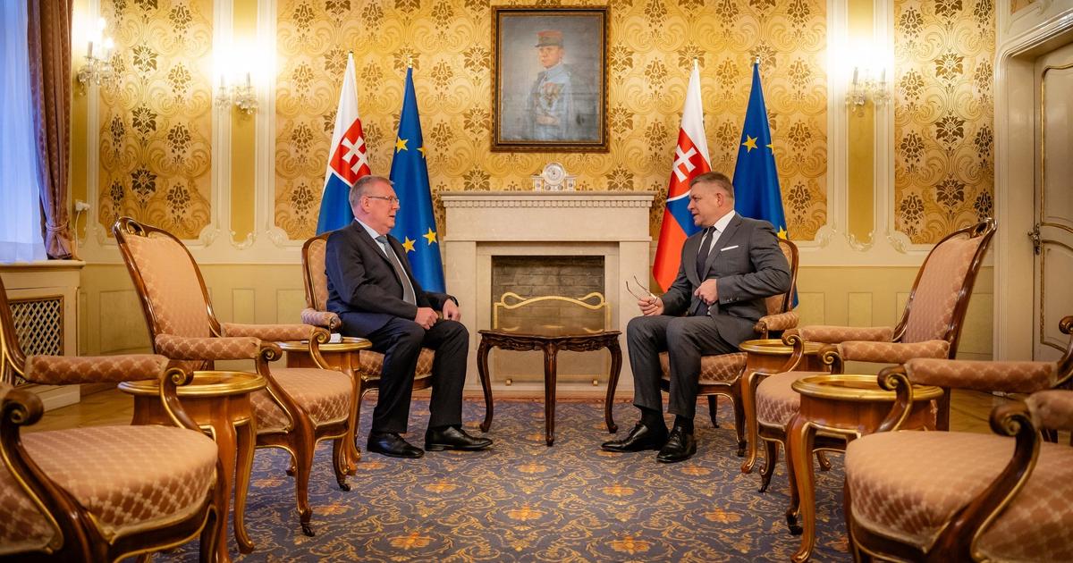 Minuly tyzden Novy muz prichadza dohliadat na propagatorov a dezinformatorov