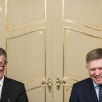 Minuly tyzden Veci sa rozpadnu ale Fico sa citi odvazne