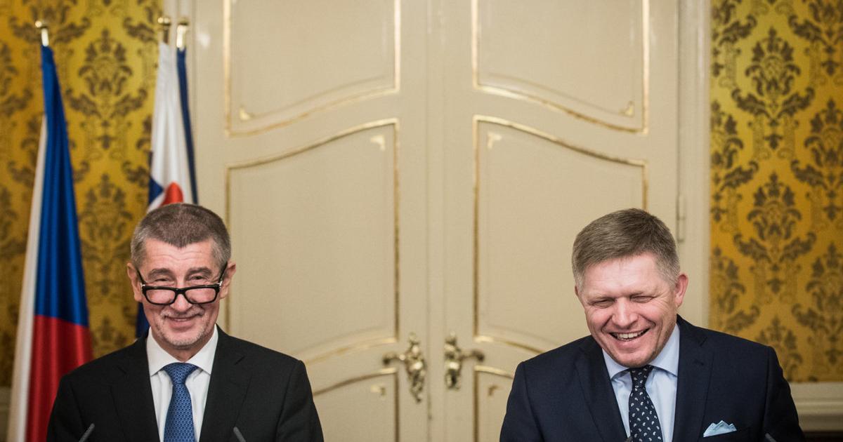 Minuly tyzden Veci sa rozpadnu ale Fico sa citi odvazne