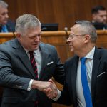 Nerealny deficit a kopenie dlhu Poslanci schvalili rozpocet otvara dvere dalsej konsolidacii