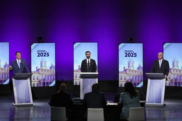 Neskuseny Trumpova babka Kandidati na primatora New Yorku pouzili osobne utoky