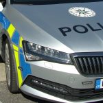 Po pade z okna gymnazia v Cesku zomrel 13 rocny chlapec