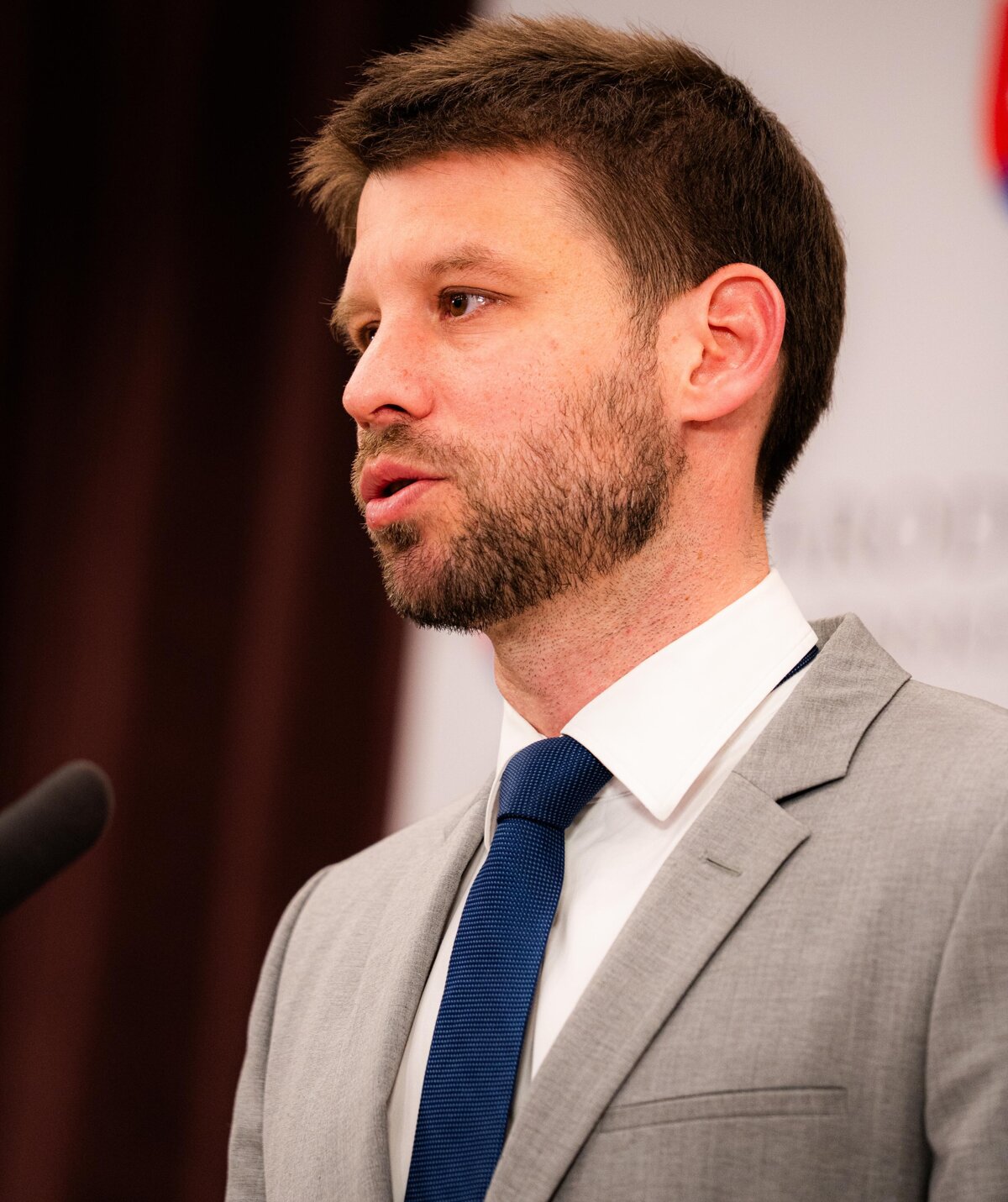 Simecka skritizoval vladu za nesplnene sluby