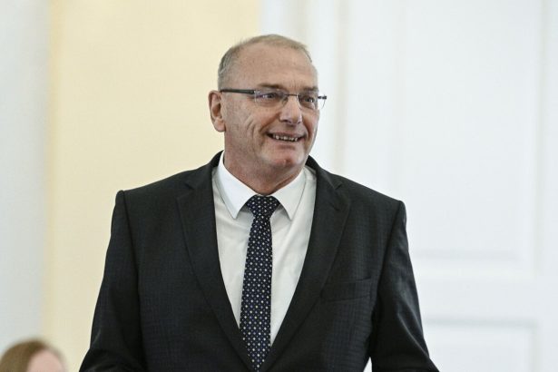 Smer sa ohradil voci zartom o rychlosti na chodnikoch