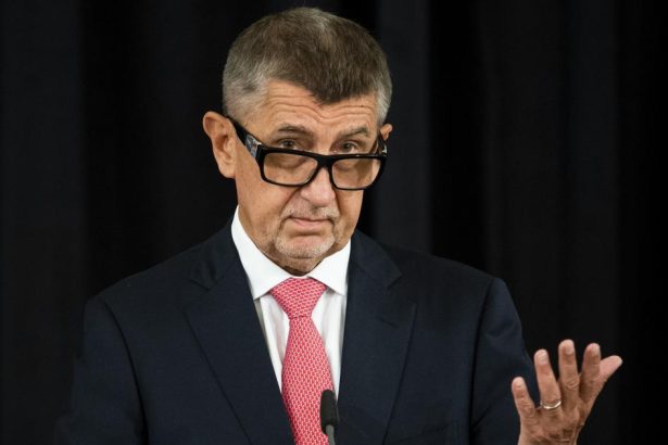 CR Babis odmieta kroky vo veci stretu zaujmov