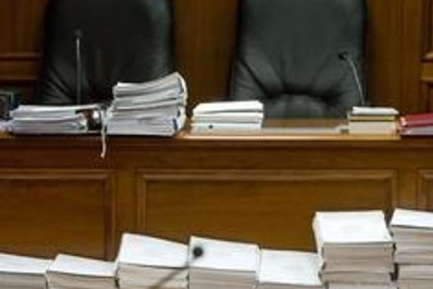 Energeticky megakontrakt zupy sa otriasa kraj odmieta platit