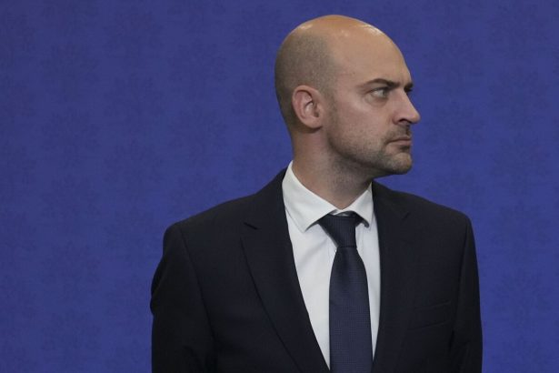 Francuzsko chce porazit obchod s drogami v Europe