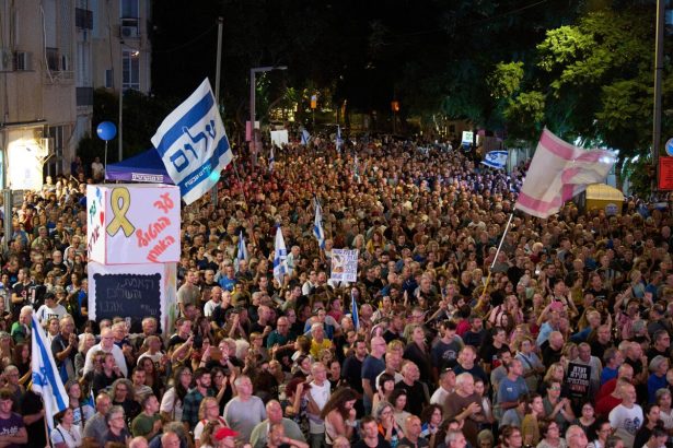 Jeho vrazda narusila mierovy proces Izraelcania si pripomenuli expremiera Rabina