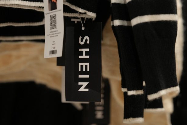 Na parizskom letisku kontroluju zasielky Shein