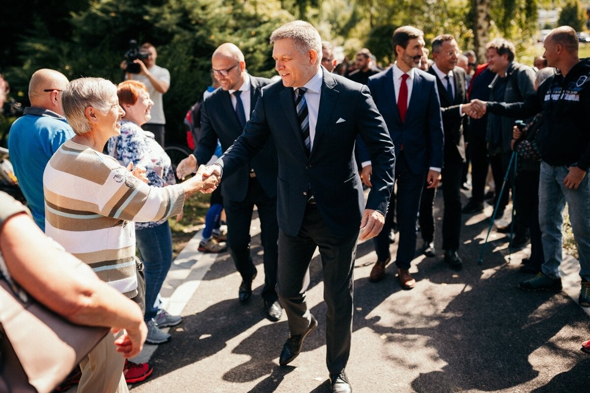 Nerozhodni ale rozhodnu volby Vahajucich volicov pribudlo stvrt miliona