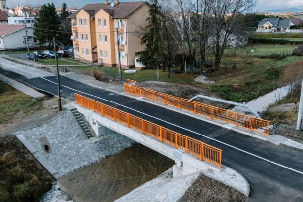 Novy most dokoncili pred zimou po deviatich mesiacoch