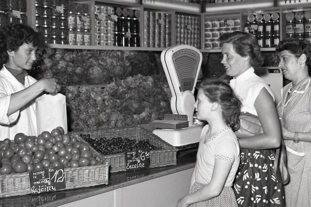 PRIESKUM Siesti z desiatich Slovakov veria ze za socializmu sa zilo lepsie