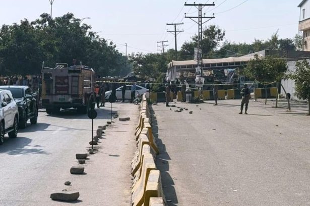 Pakistan Pri vybuchu auta pred sudom v Islamabade zahynulo pat ludi