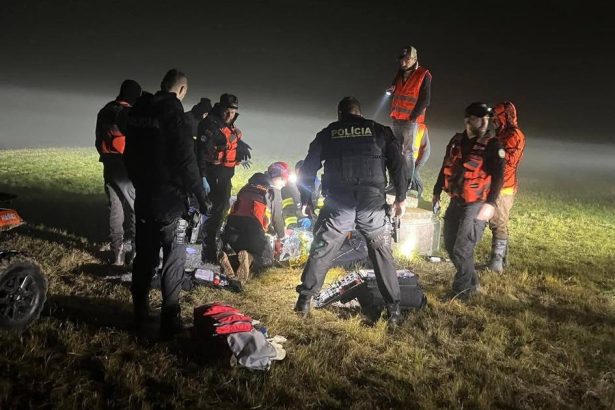 Policajti a hasici nasli nezvestneho muza v bezvedomi